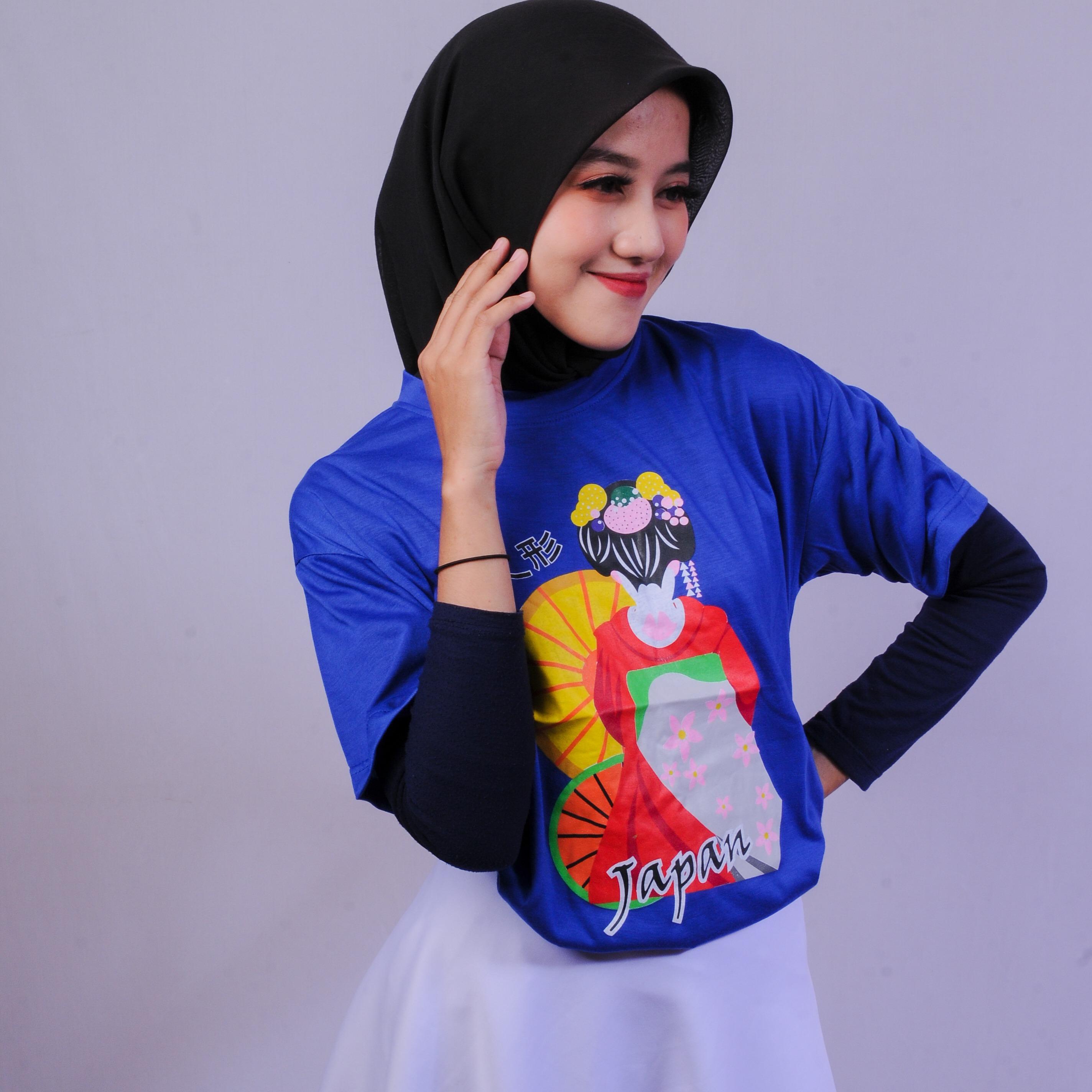 Varian KAOS BLUE-01B GEISHA dari KANEMOCHI T-SHIRT - KAOS REGULER MOTIF JAPAN - KAO...